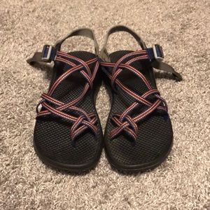 Women's Chacos!!